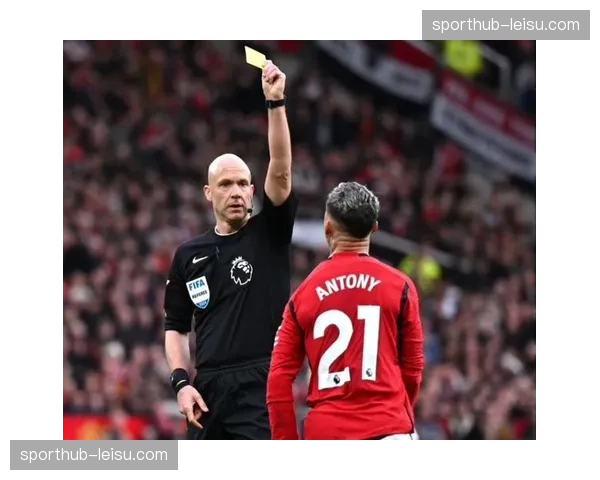 曼联防线遭遇结构性伤病 马丁内斯赛季报销肖反复伤缺